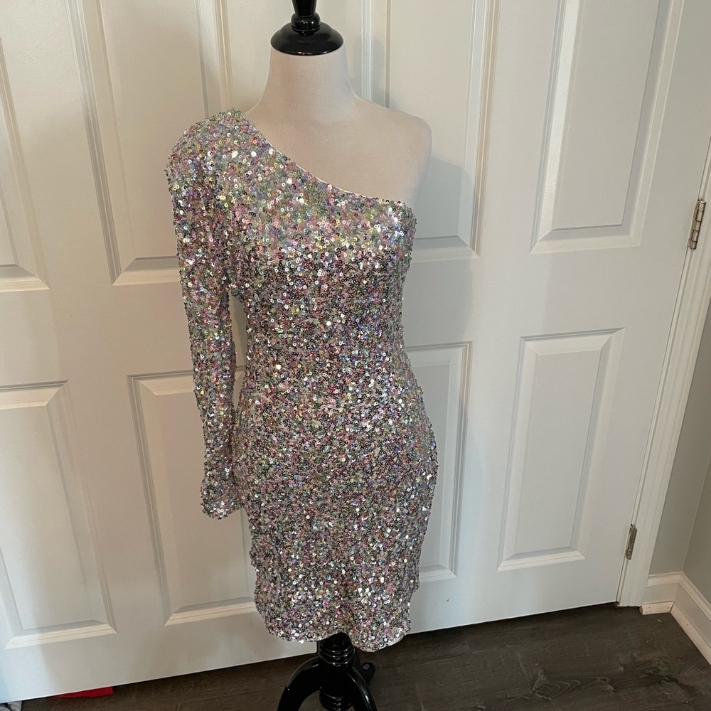 NWT Love & Lemonade sequin dress